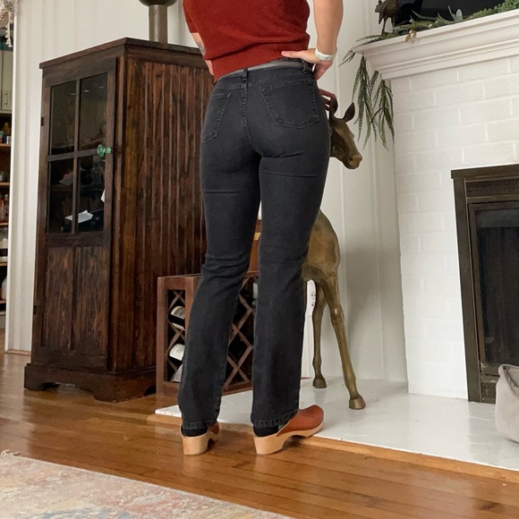 Vintage Lee Classic Fit Jeans - Picture 9 of 10